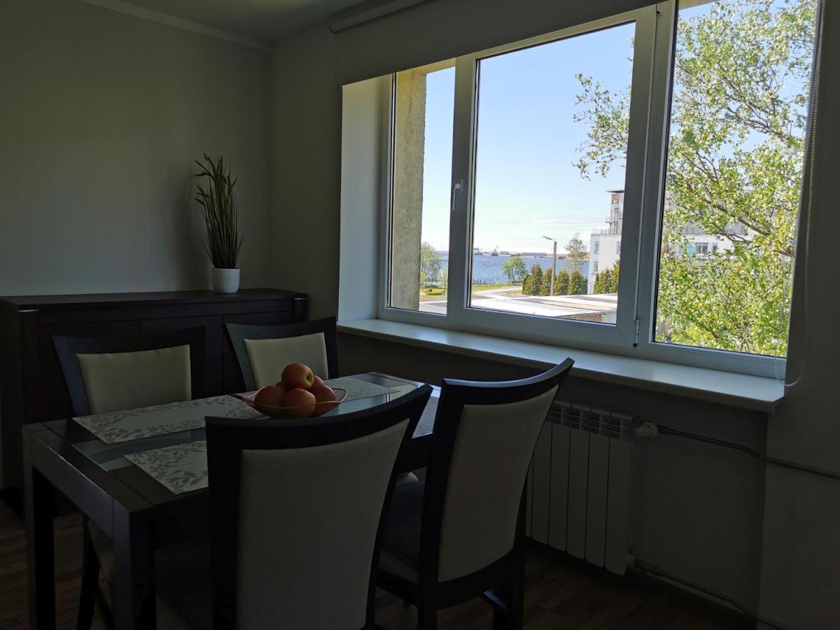 Kesklinna Silla Apartment - Free Parking Parnu Bagian luar foto