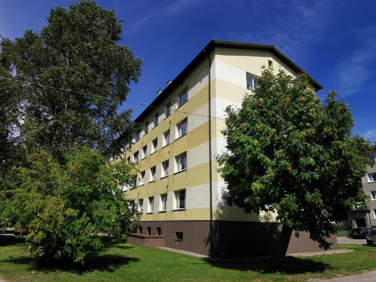 Kesklinna Silla Apartment - Free Parking Parnu Bagian luar foto